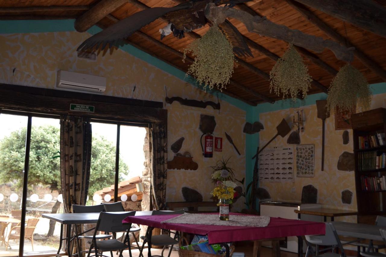 Albergue La Jarilla Plasenzuela Екстер'єр фото