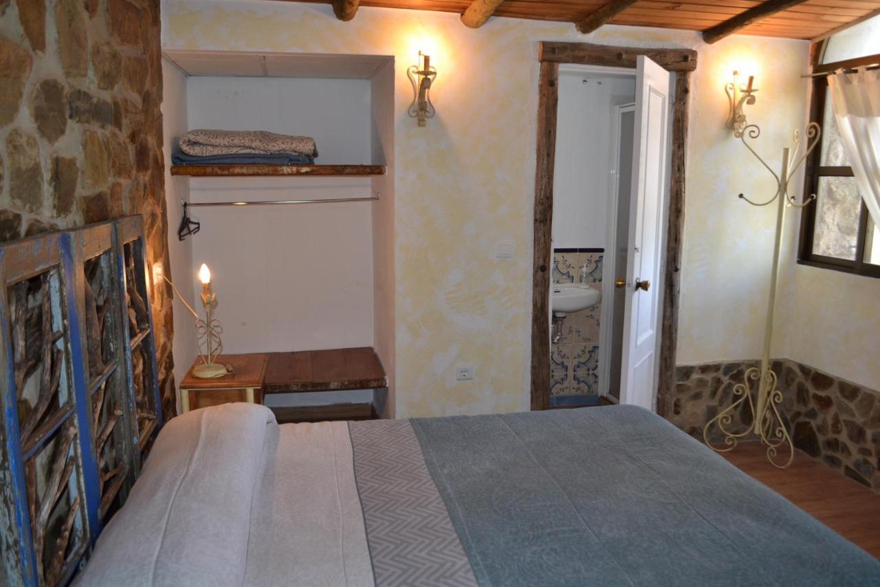 Albergue La Jarilla Plasenzuela Екстер'єр фото
